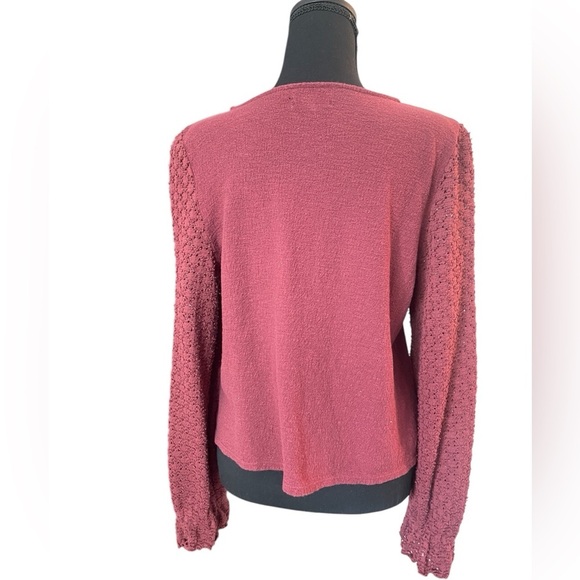 MADEWELL Eyelet mix Ruffle sleeve top 
Size medium - Picture 3 of 6